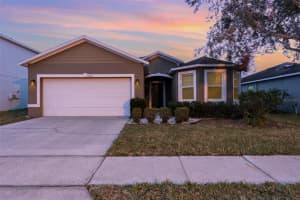 1569 Tamarind Rd, DAVENPORT