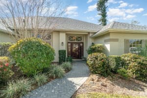 1501 EDGEWATER DRIVE, MOUNT DORA, FL 32757 Sold 06/12/25
