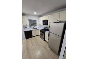 100 EL CAMINO DRIVE, WINTER HAVEN, FL 33884 - MLS#MFRO6275493