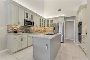 543 TIMBER RIDGE DRIVE, LONGWOOD, FL 32779 Sold 04/08/25