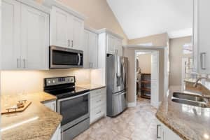 110 BECKET LANE, LAKE MARY, FL 32746 - MLS#MFRO6275545