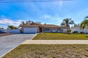 1253 DOYLE ROAD, DELTONA, FL 32725 Sold 03/31/25
