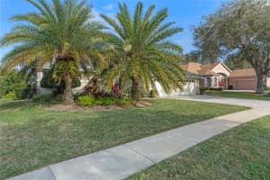 121 HAMMOCK OAK CIRCLE, DEBARY, FL 32713 Sold 04/30/25