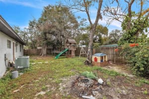 1350 PALM DRIVE, MOUNT DORA, FL 32757 Sold 03/26/25