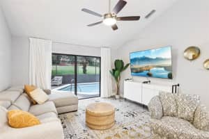 317 HERMITS TRAIL, ALTAMONTE SPRINGS, FL 32701 Sold 03/14/25