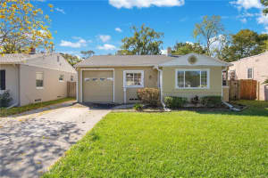 912 STETSON STREET, ORLANDO, FL 32804 Sold 03/28/25