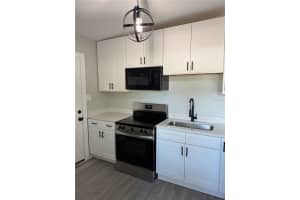 4072 SHELLMAN STREET, ORLANDO, FL 32811 Sold 05/05/25