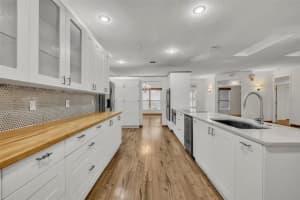 1719 FINLEY AVENUE, APOPKA, FL 32703 Sold 03/21/25