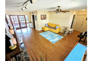 802 GATEWAY LANE, TAMPA, FL 33613 Sold 05/29/25