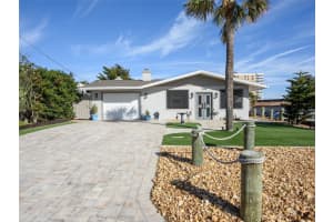 135 DUNDEE ROAD, DAYTONA BEACH, FL 32118 Sold 03/31/25