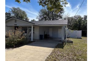 250 ROBERTS STREET, ORANGE CITY, FL 32763 Sold 04/29/25