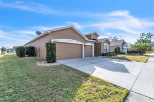 245 VIOLA DRIVE, AUBURNDALE, FL 33823 - MLS#MFRO6276416