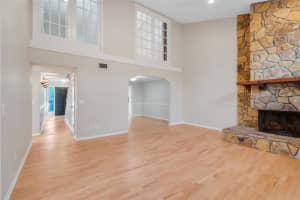 816 LAUREL AVENUE, ORLANDO, FL 32803 - MLS#MFRO6276449