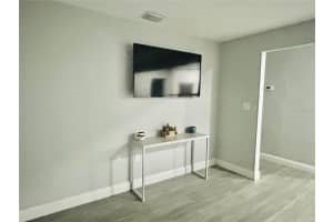 4803 ROUSH AVENUE, ORLANDO, FL 32803 Sold 03/31/25