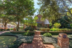 140 DANA WAY, WINTER PARK, FL 32789 Sold 03/27/25