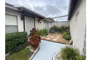 1138 EASTON STREET, ORLANDO, FL 32825 Sold 07/14/25