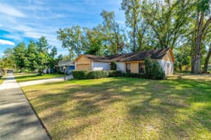 6233 SPARLING HILLS CIRCLE, ORLANDO, FL 32808 Sold 03/14/25