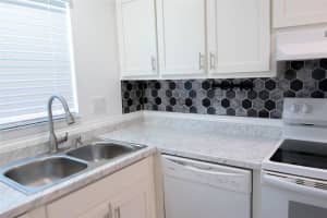 621 INDIANA AVENUE, DELAND, FL 32720 Sold 03/06/25