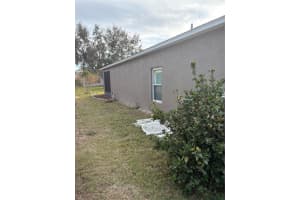 5610 FOREST RIDGE DRIVE, WINTER HAVEN, FL 33881 - MLS#MFRO6276770