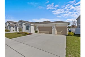 2741 STEPHEN DRIVE, WINTER HAVEN, FL 33880 Sold 04/07/25