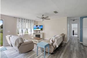 30925 RORY LANE, EUSTIS, FL 32736 Sold 04/17/25
