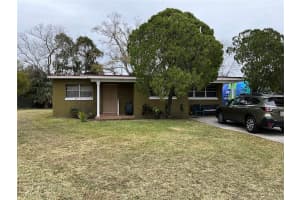 110 COUNTRY CLUB CIRCLE, SANFORD, FL 32771 Sold 08/21/25