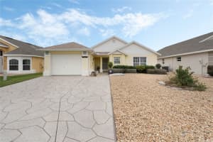 827 CHALLENGER AVENUE, DAVENPORT, FL 33897 Sold 04/01/25