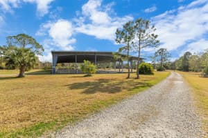 2140 W STATE ROAD 46, GENEVA, FL 32732 - MLS#MFRO6277020