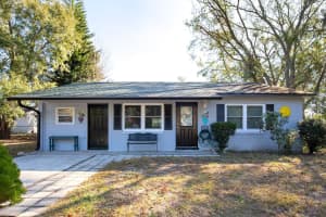 418 BARROW AVENUE, TAVARES, FL 32778 Sold 03/28/25