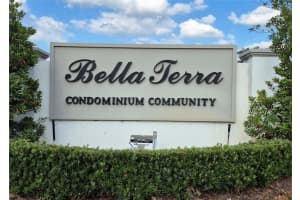 2740 MAITLAND CROSSING WAY, ORLANDO, FL 32810 Sold 04/21/25