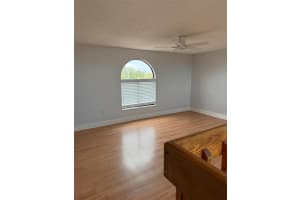 4828 MARKS TERRACE #389, ORLANDO, FL 32811 Sold 09/10/25