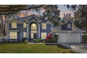 1020 SOUTHERN OAK LANE, APOPKA, FL 32712 Sold 03/10/25