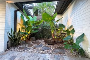 507 PALMER STREET, ORLANDO, FL 32801 Sold 06/18/25