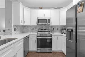 202 SOUTH STREET, ORLANDO, FL 32801 Sold 07/14/25