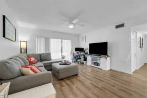 8217 SUN SPRING CIRCLE, ORLANDO, FL 32825 Sold 03/31/25