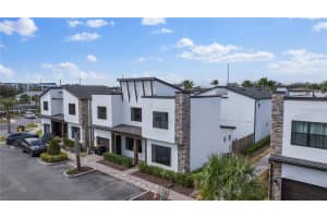 153 VILLA DOMANI CIRCLE, DAVENPORT, FL 33896 Sold 07/18/25