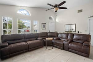 1261 MARTIN BOULEVARD, ORLANDO, FL 32825 Sold 04/18/25