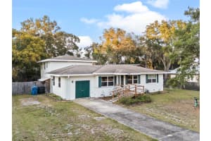 1719 PINE AVENUE, DELAND, FL 32724 Sold 02/28/25