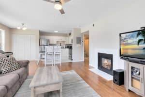 430 FORESTWAY CIRCLE, ALTAMONTE SPRINGS, FL 32701 Sold 04/25/25