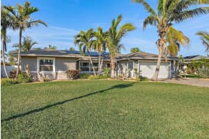 8017 13TH AVENUE, ST PETERSBURG, FL 33707 Sold 04/11/25