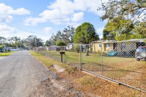 109 SHAREWOOD DRIVE, VALRICO, FL 33594 - MLS#MFRO6277844