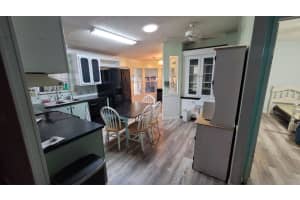 449 SKYLINE DRIVE E, LAKELAND, FL 33801 Sold 03/17/25