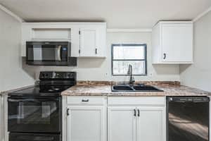 8833 BERKSHIRE AVENUE, INVERNESS, FL 34452 Sold 05/13/25