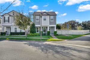 10319 AUSTRINA OAK LOOP, WINTER GARDEN, FL 34787 Sold 04/10/25
