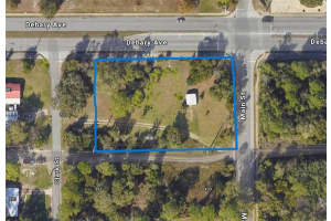 593 DEBARY AVENUE, DELTONA, FL 32725 - MLS#MFRO6278454