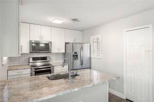 7250 OAK MEADOWS CIRCLE, ORLANDO, FL 32835 Sold 08/08/25
