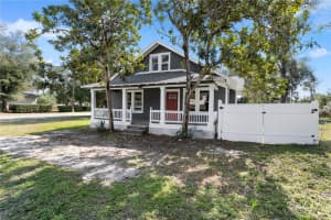 202 DIVISION, DELAND, FL 32720 - MLS#MFRO6278525