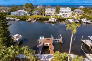 3225 BLUFF BOULEVARD, HOLIDAY, FL 34691 Sold 03/27/25