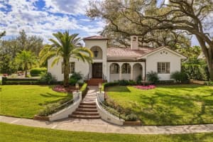 900 LAKE ADAIR BOULEVARD, ORLANDO, FL 32804 Sold 03/07/25