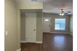 905 GOVERNORS AVENUE, ORLANDO, FL 32808 Sold 09/02/25